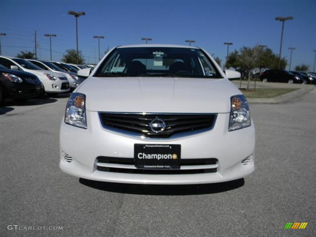 2012 Sentra 2.0 S - Aspen White / Charcoal photo #2