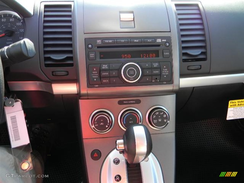 2012 Sentra 2.0 S - Aspen White / Charcoal photo #13