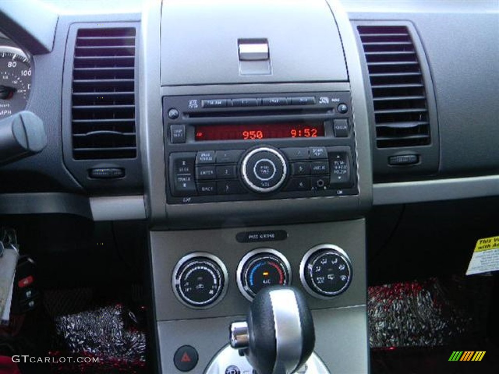 2012 Sentra 2.0 - Super Black / Charcoal photo #12