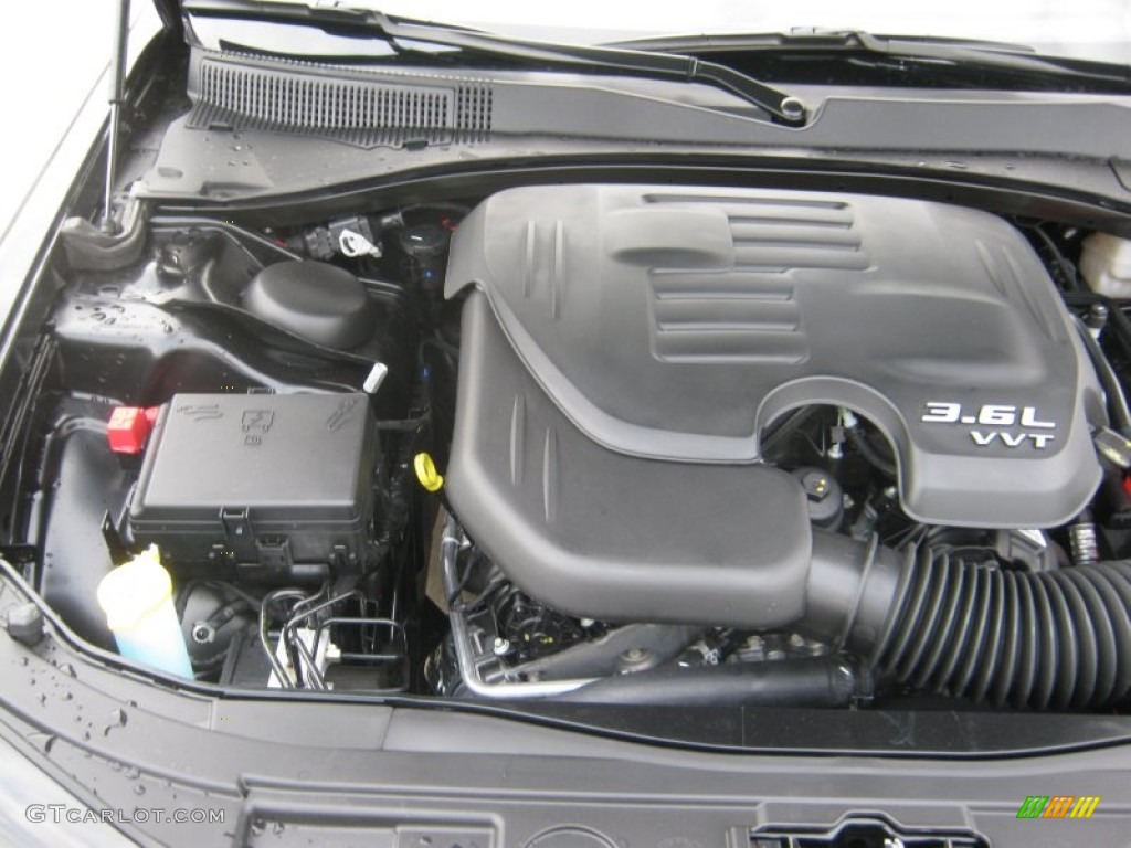 2012 Chrysler 300 Limited 3.6 Liter DOHC 24-Valve VVT Pentastar V6 Engine Photo #57943887