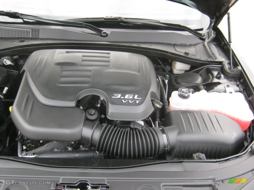 2012 Chrysler 300 Limited 3.6 Liter DOHC 24-Valve VVT Pentastar V6 Engine Photo #57943898
