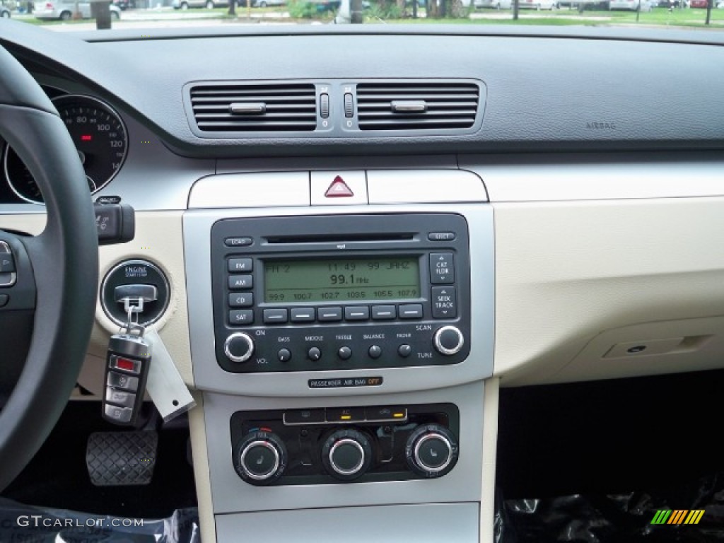 2009 CC Sport - White Gold Metallic / Cornsilk Beige Two-Tone photo #13