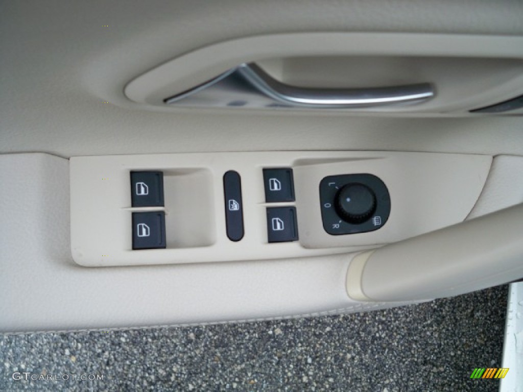 2009 CC Sport - White Gold Metallic / Cornsilk Beige Two-Tone photo #16