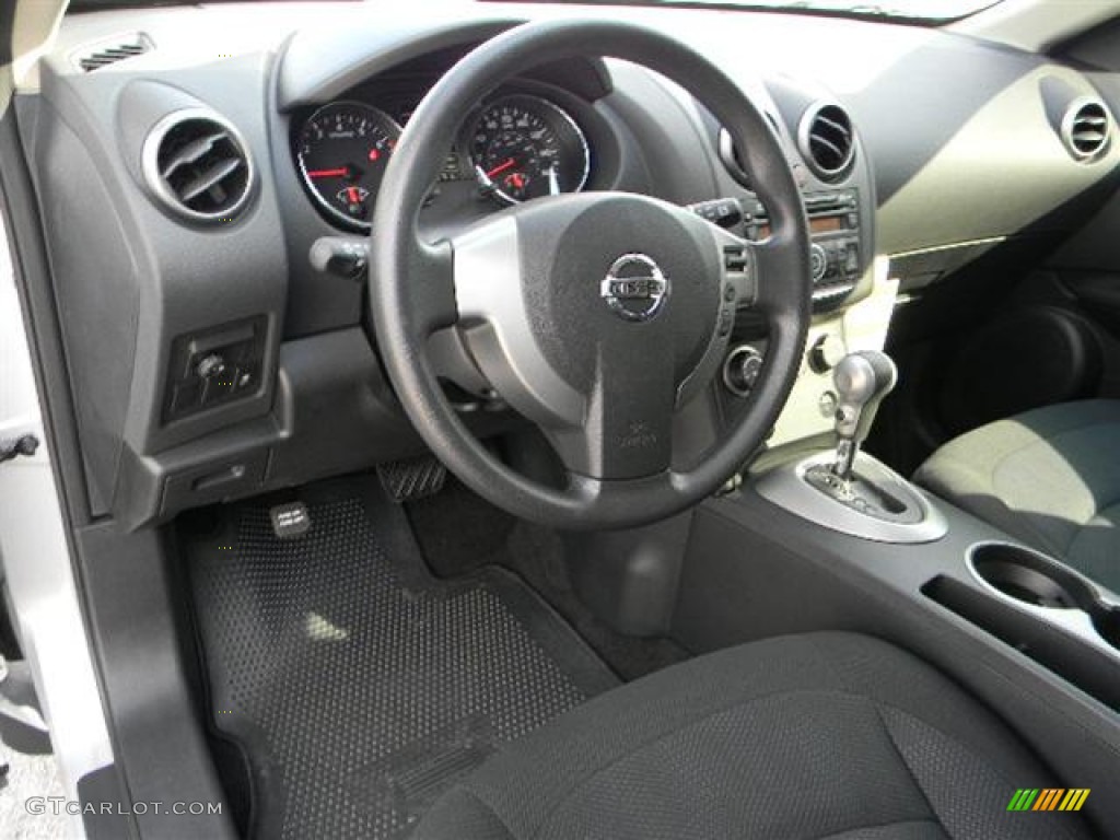 2011 Rogue S - Silver Ice Metallic / Black photo #11