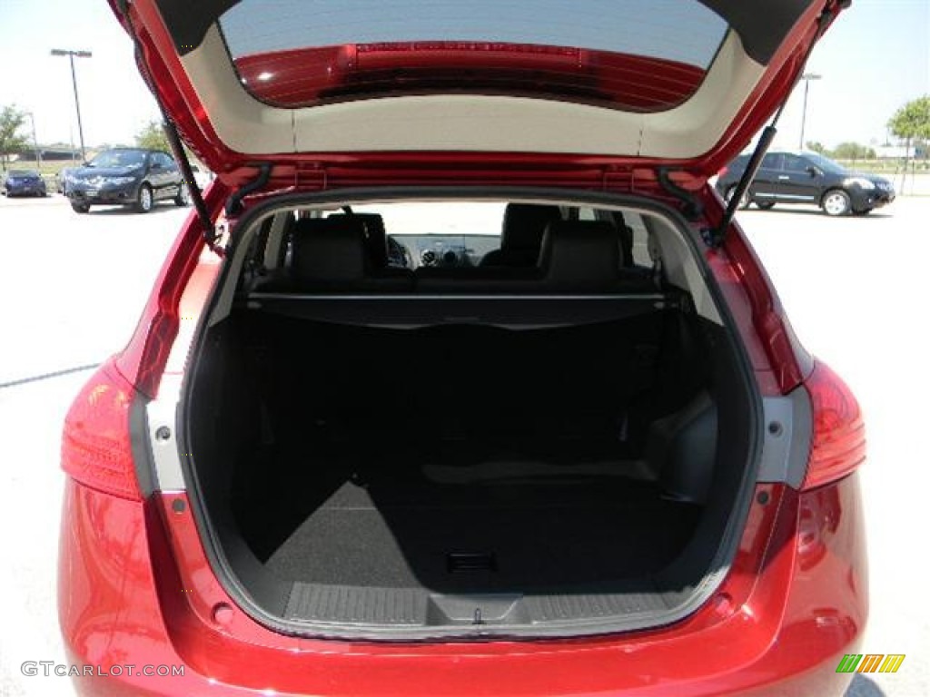 2011 Rogue SL - Cayenne Red / Black photo #8