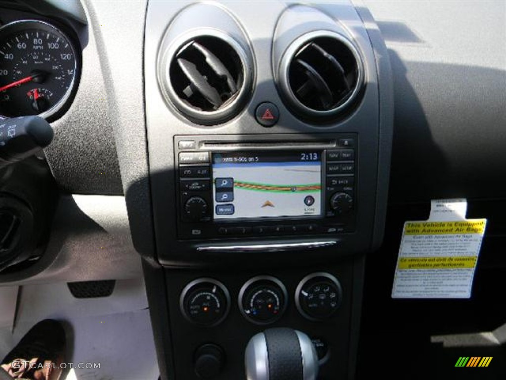 2011 Rogue SL - Cayenne Red / Black photo #12