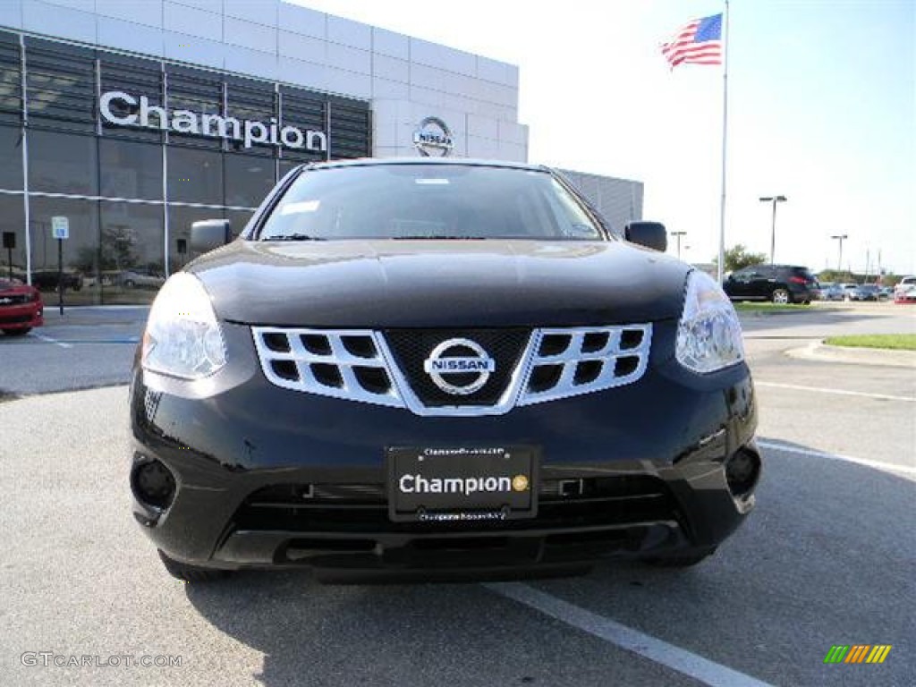 2011 Rogue S - Wicked Black / Gray photo #2