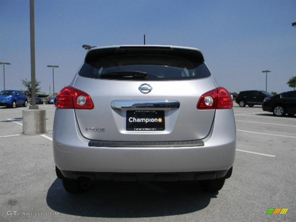 2011 Rogue S - Silver Ice Metallic / Black photo #5