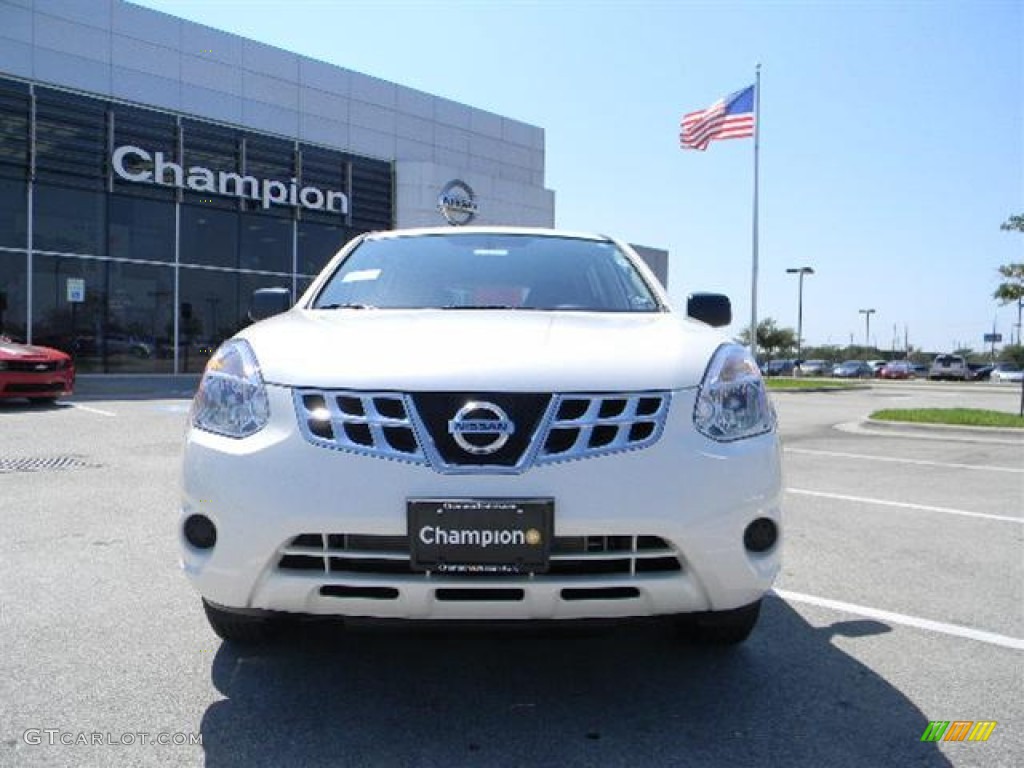 2011 Rogue S - Pearl White / Black photo #2
