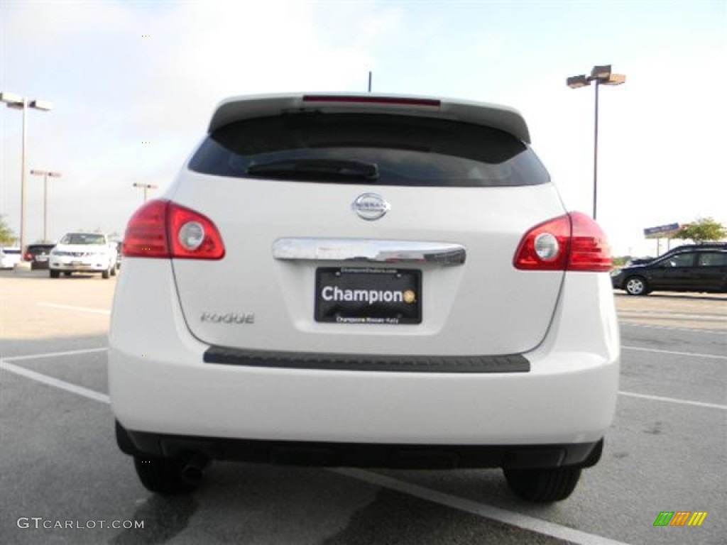 2011 Rogue S - Pearl White / Black photo #5