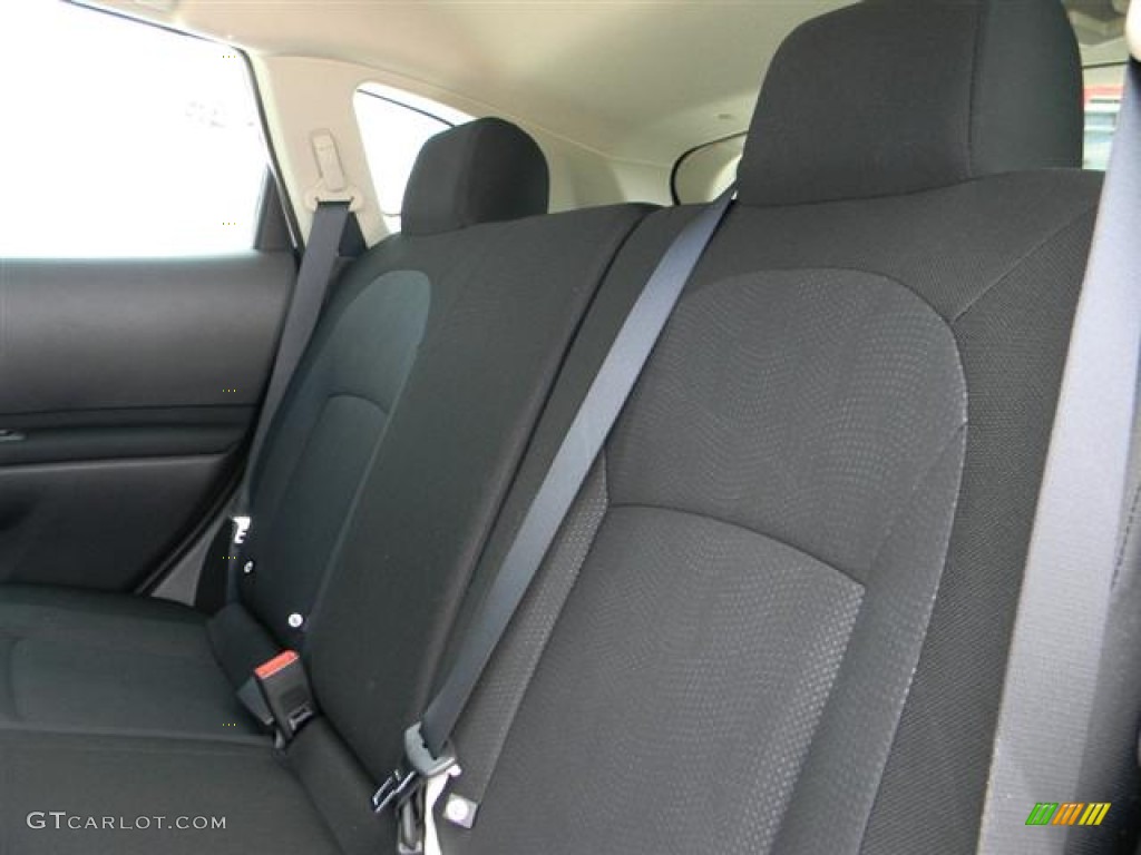 2011 Rogue S - Silver Ice Metallic / Black photo #9