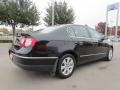Deep Black - Passat 2.0T Sedan Photo No. 5