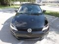 Black - Jetta SE Sedan Photo No. 8