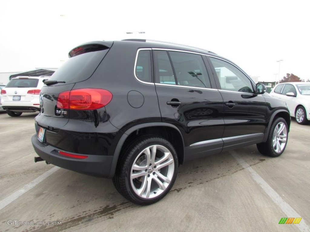 2012 Tiguan SEL - Deep Black Metallic / Beige photo #2