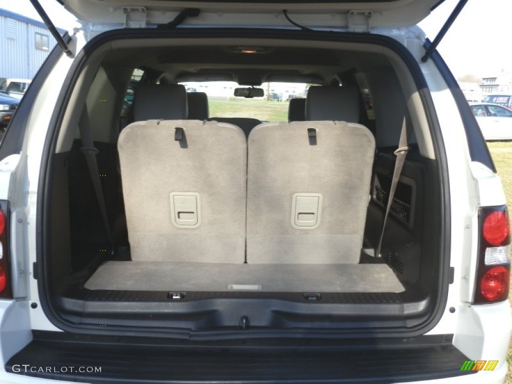 2008 Explorer XLT 4x4 - White Suede / Black/Stone photo #12