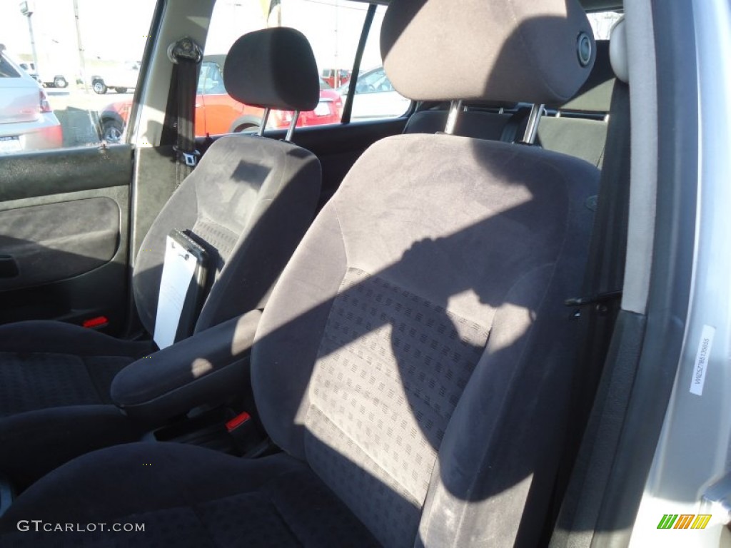 2003 Golf GLS 4 Door - Reflex Silver / Black photo #13
