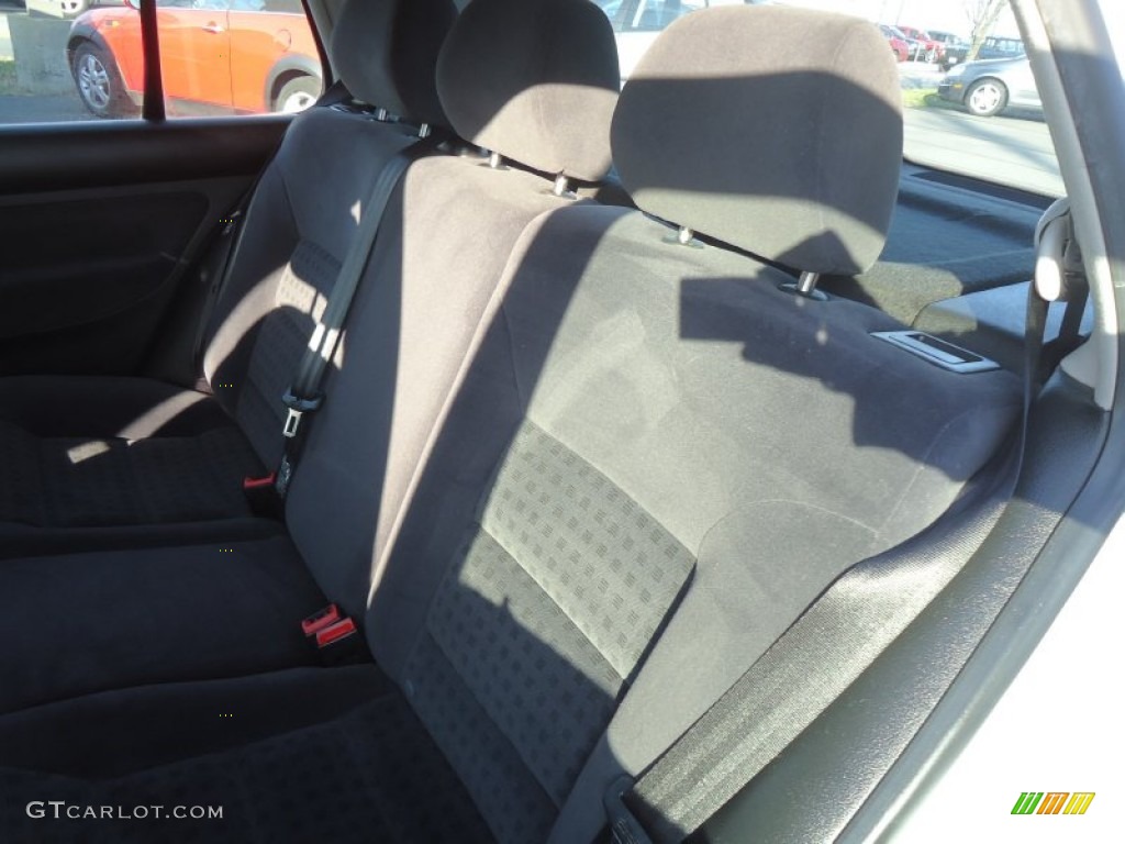 2003 Golf GLS 4 Door - Reflex Silver / Black photo #25