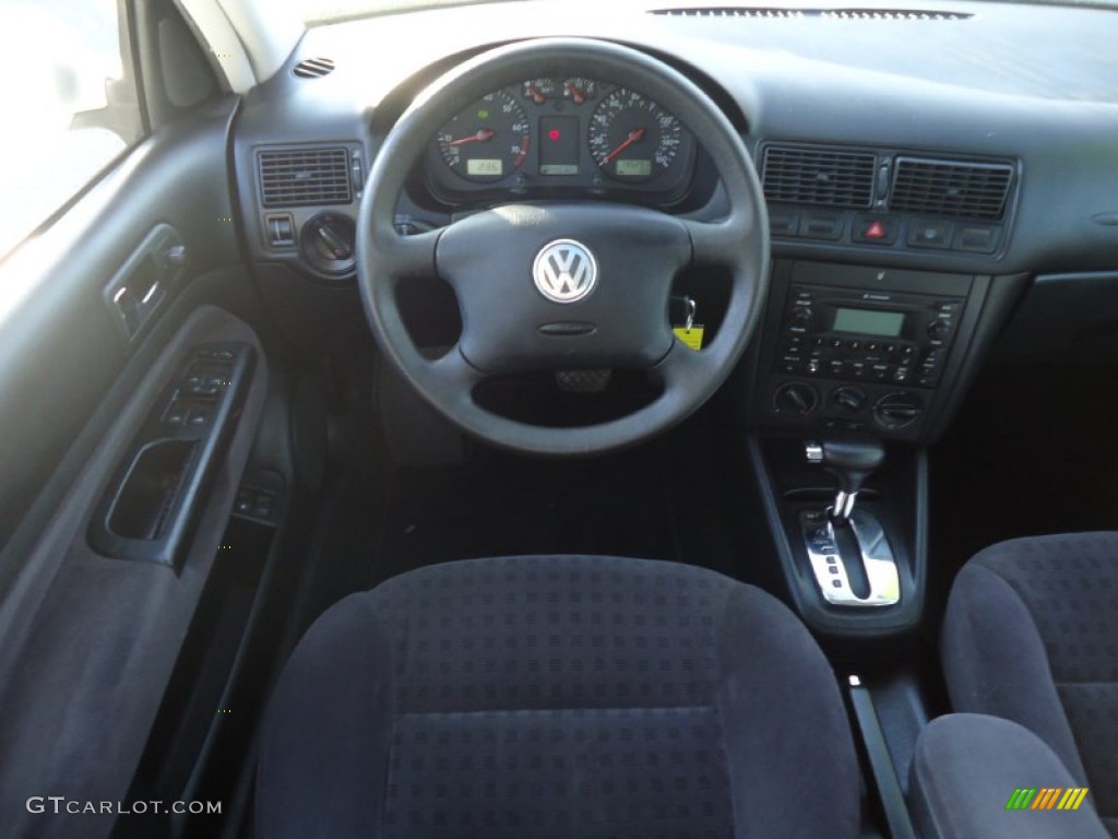 2003 Golf GLS 4 Door - Reflex Silver / Black photo #26