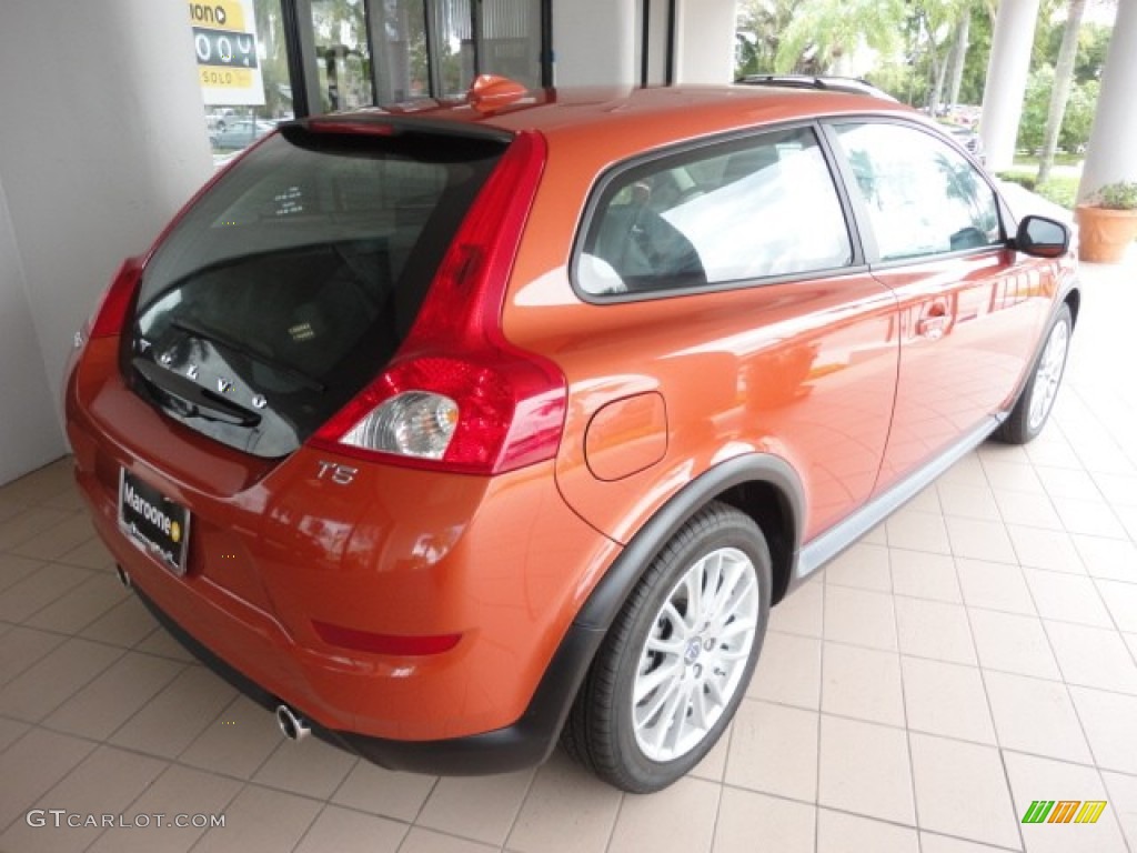 2011 C30 T5 - Orange Flame Metallic / Off Black T-Tec photo #3
