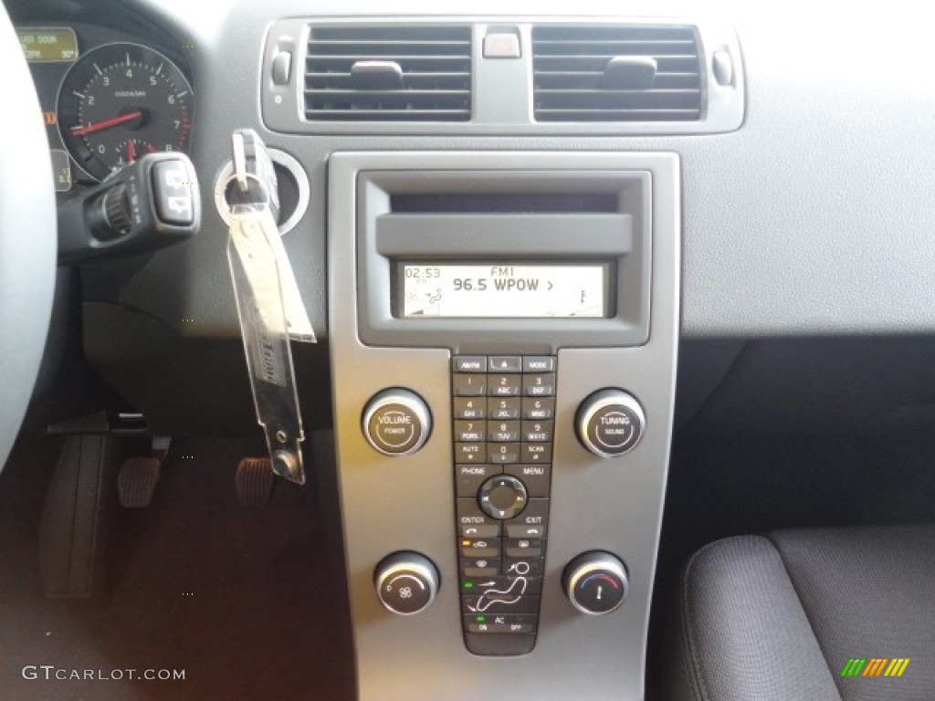 2011 C30 T5 - Orange Flame Metallic / Off Black T-Tec photo #17