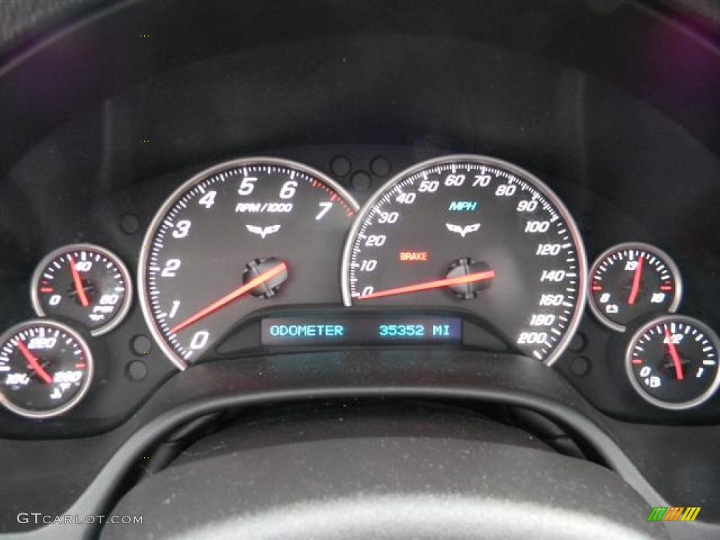 2005 Chevrolet Corvette Coupe Gauges Photo #57965405