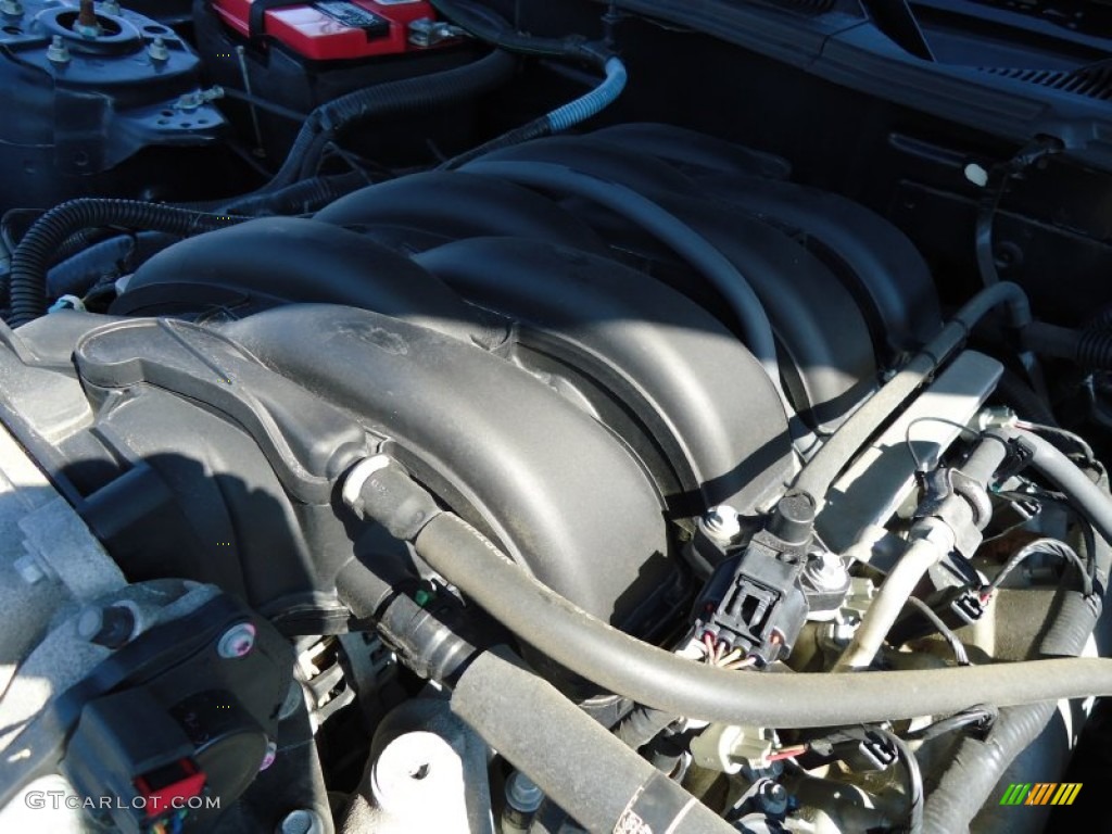 2006 Ford Mustang GT Premium Coupe 4.6 Liter SOHC 24-Valve VVT V8 Engine Photo #57966671