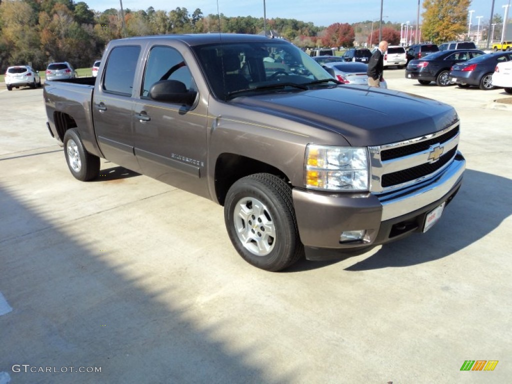 2007 Silverado 1500 LT Crew Cab - Desert Brown Metallic / Ebony Black photo #2