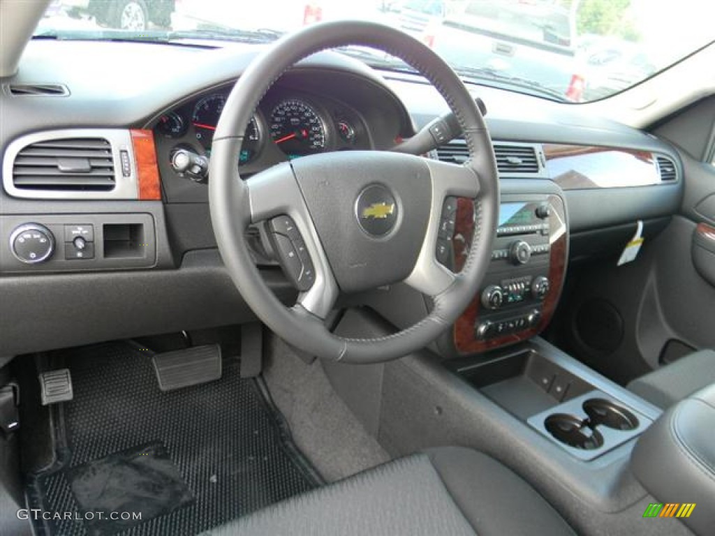2012 Chevrolet Tahoe LS Dashboard Photos