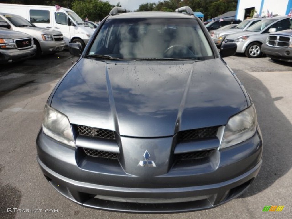 2003 Outlander LS - Urban Gray Pearl / Charcoal photo #2