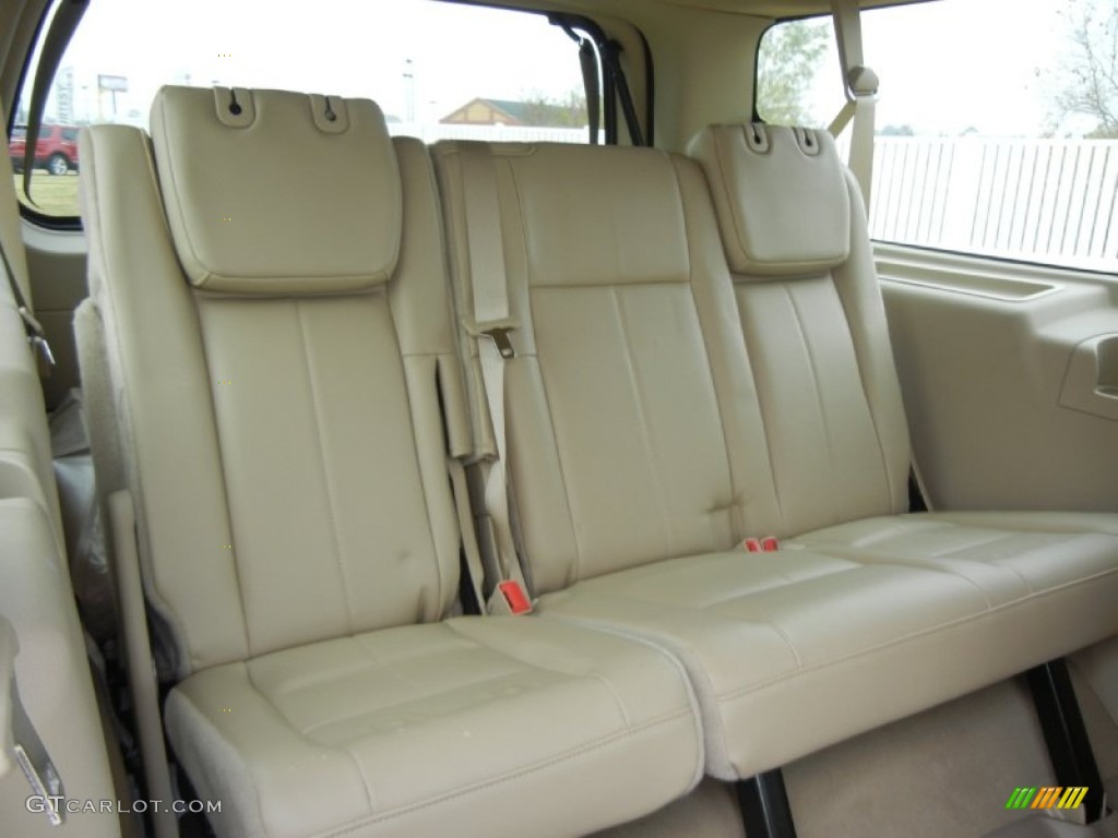 Camel Interior 2010 Ford Expedition EL Eddie Bauer Photo #57972122