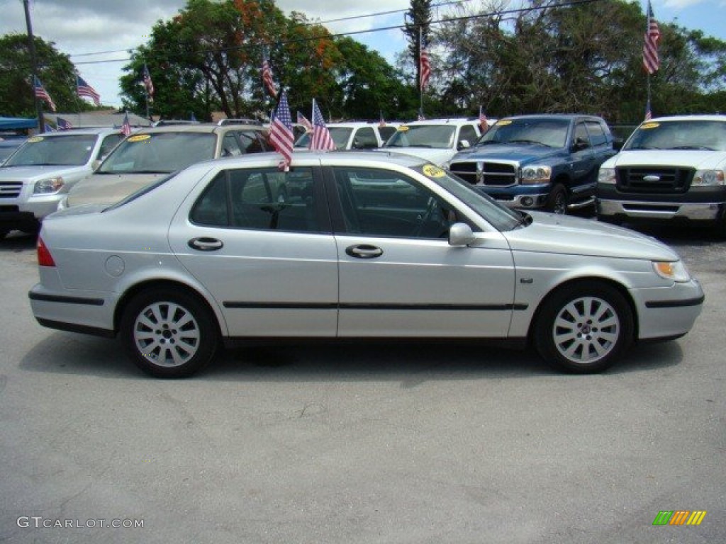 Silver Metallic 2003 Saab 9-5 Linear Sedan Exterior Photo #57973028