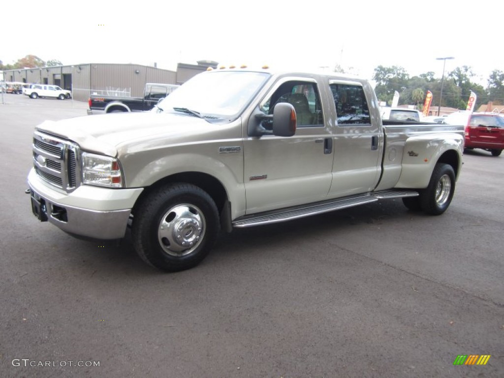 2006 F350 Super Duty Lariat Crew Cab Dually - Arizona Beige Metallic / Tan photo #1