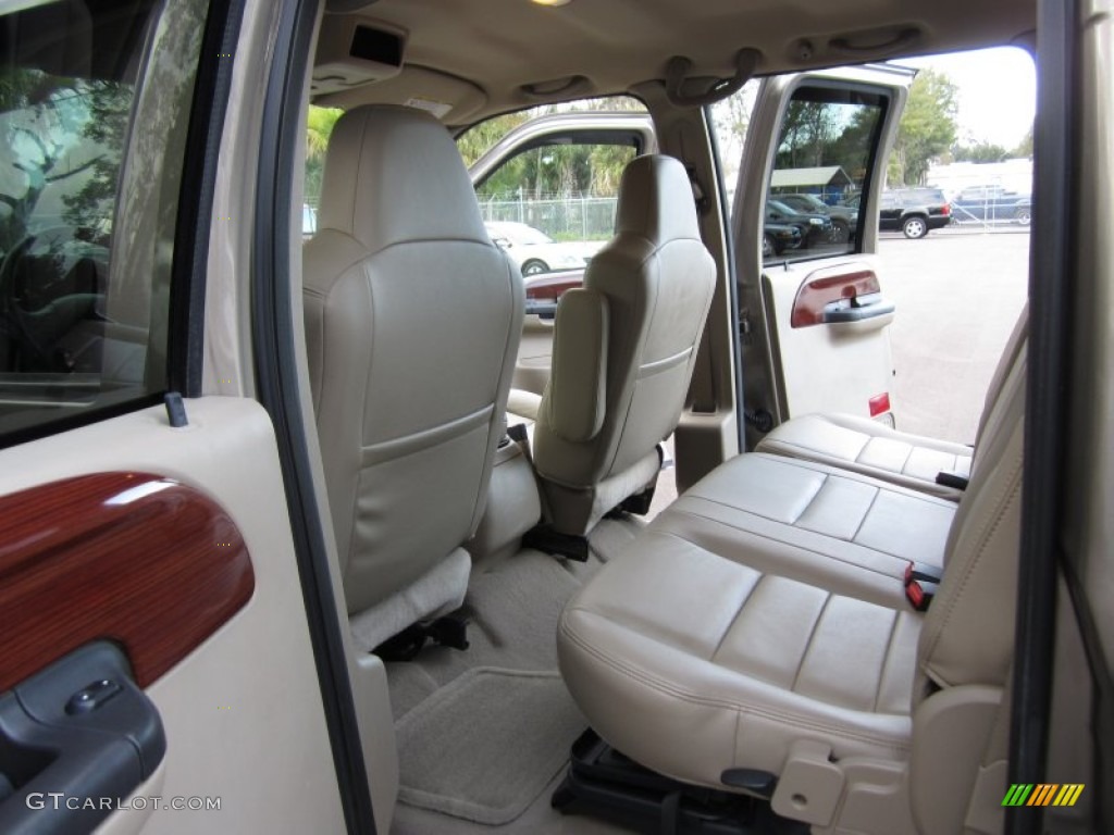 Tan Interior 2006 Ford F350 Super Duty Lariat Crew Cab Dually Photo #57975309