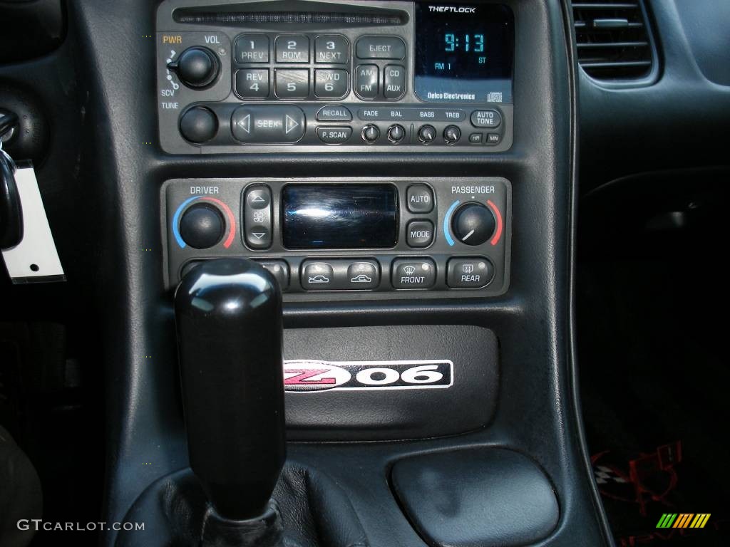 2001 Chevrolet Corvette Z06 Controls Photo #57978308