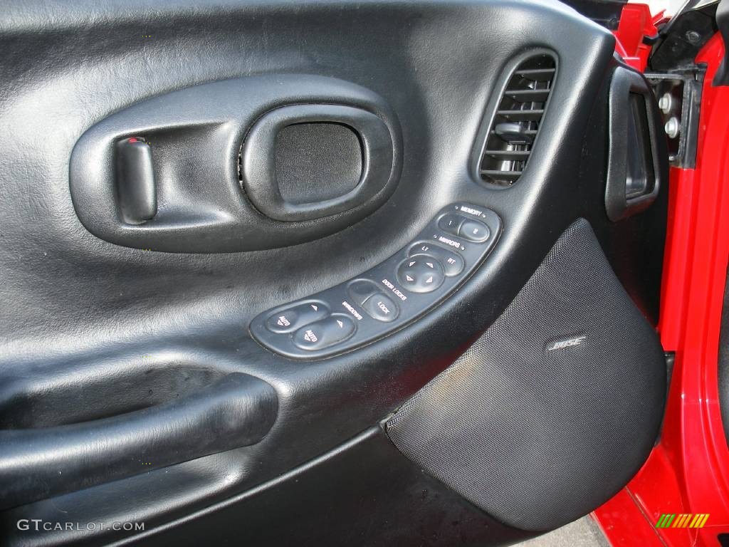 2001 Chevrolet Corvette Z06 Controls Photo #57978317