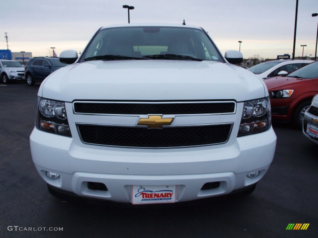 2011 Suburban LT - Summit White / Light Titanium/Dark Titanium photo #8