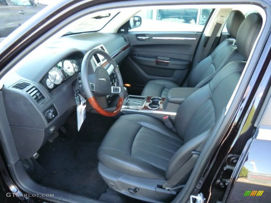 Dark Slate Gray Interior 2010 Chrysler 300 C HEMI Photo #57982397