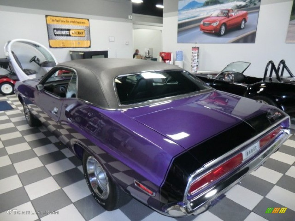 Plum Crazy 1970 Dodge Challenger R/T Coupe Exterior Photo #57984965