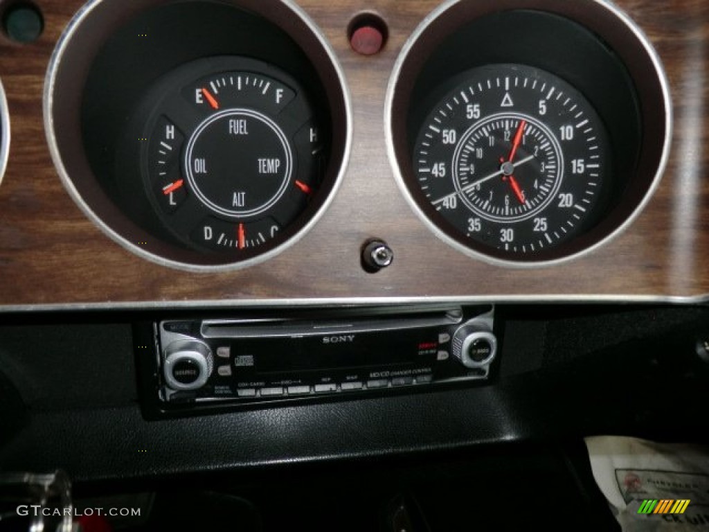1970 Dodge Challenger R/T Coupe Gauges Photo #57985082
