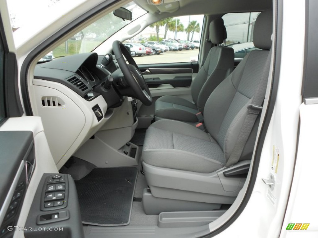 Aero Gray Interior 2012 Volkswagen Routan S Photo #57990602