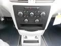 2012 Volkswagen Routan S Controls