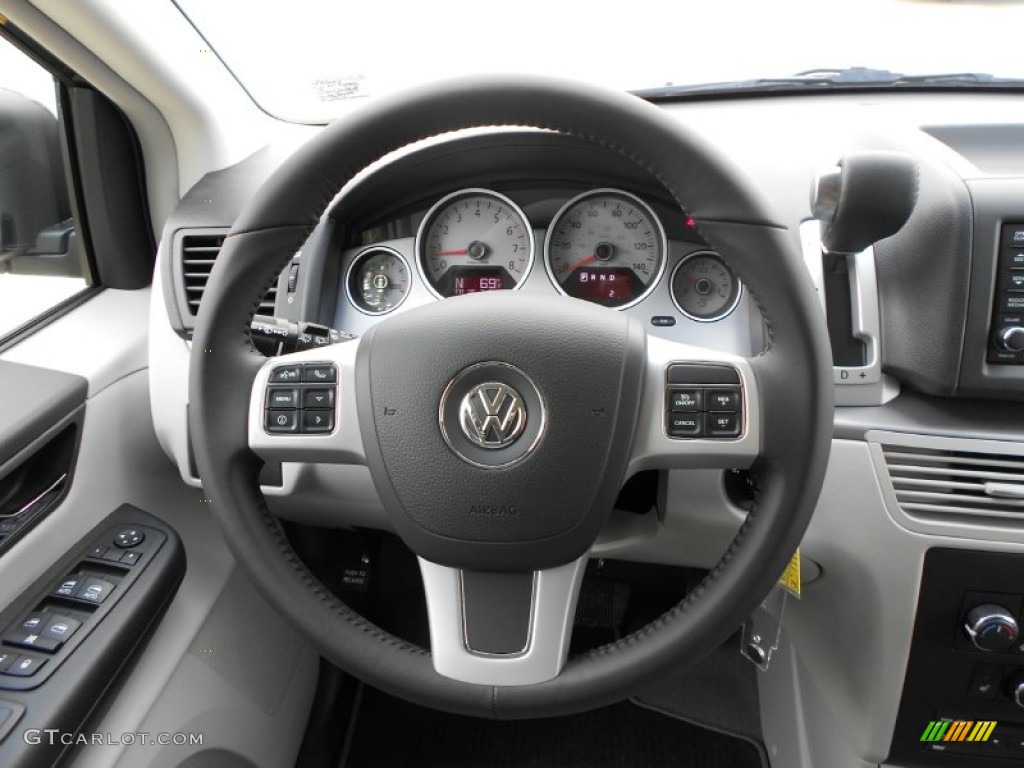 2012 Volkswagen Routan SE Aero Gray Steering Wheel Photo #57990932