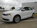 Candy White - Jetta SE Sedan Photo No. 3