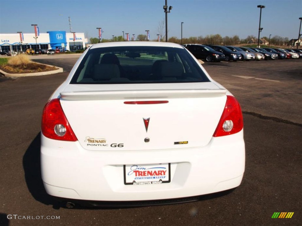 2010 G6 Sedan - Summit White / Ebony photo #5