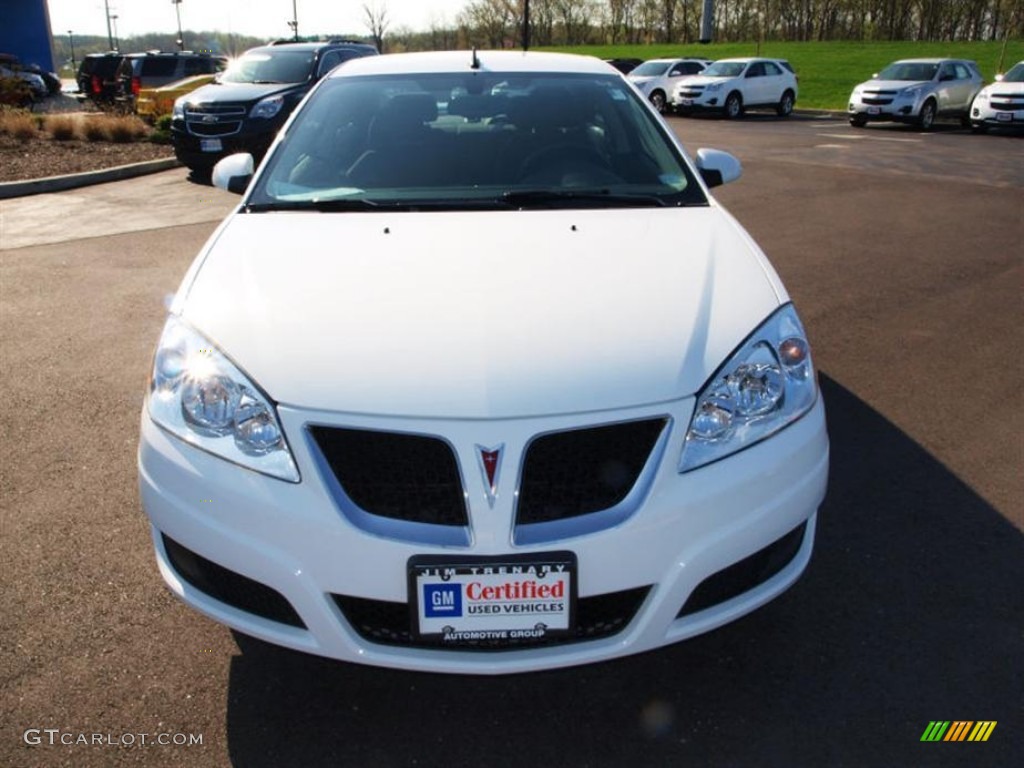 2010 G6 Sedan - Summit White / Ebony photo #7