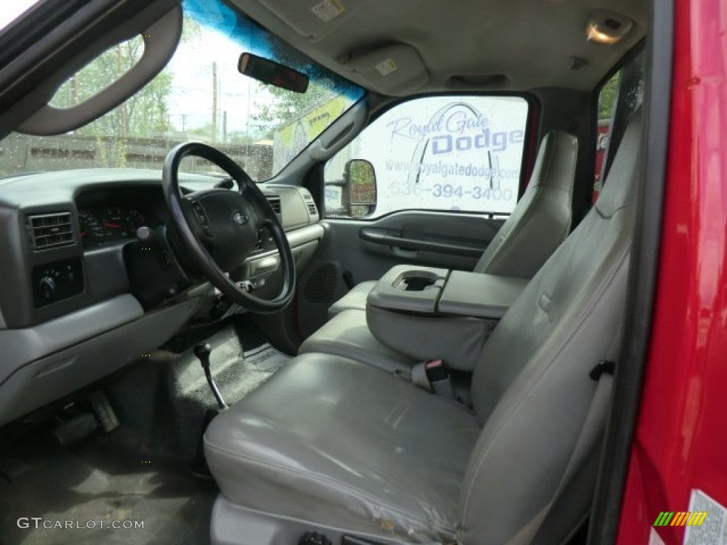 2004 F550 Super Duty XL Regular Cab 4x4 Stake Truck - Red / Medium Flint photo #10