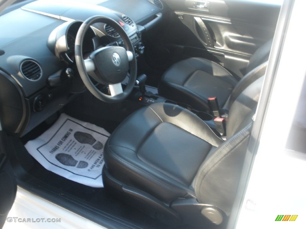 Black Interior 2010 Volkswagen New Beetle 2.5 Coupe Photo #57996710