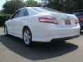 Super White - Camry SE Photo No. 6