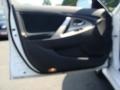 Super White - Camry SE Photo No. 10