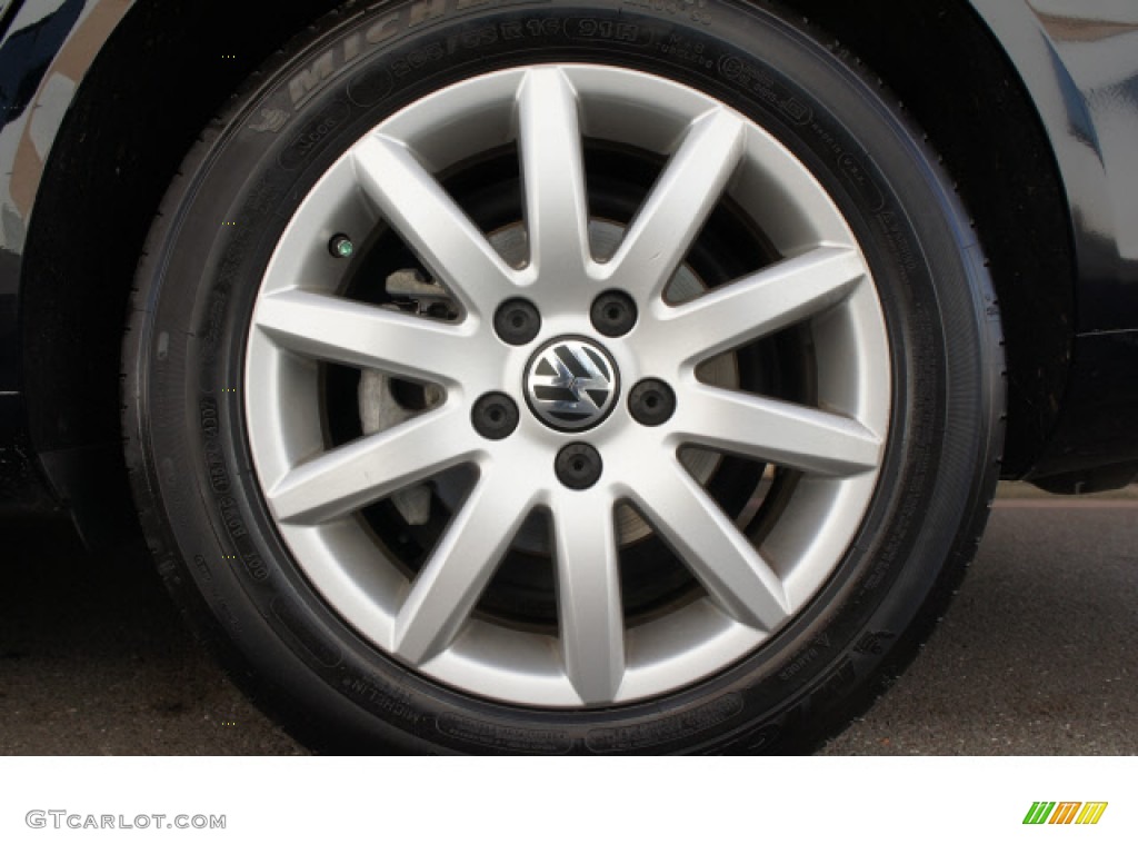 2009 Volkswagen Jetta TDI SportWagen Wheel Photos